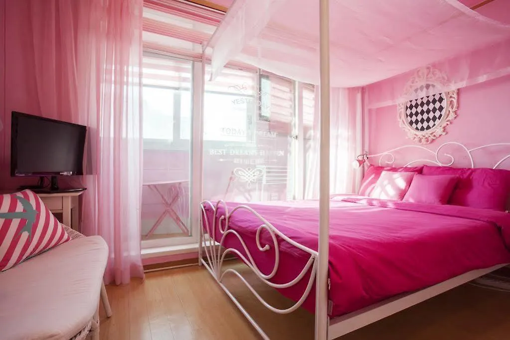 Han River Residence & Guesthouse In Seoul South Korea